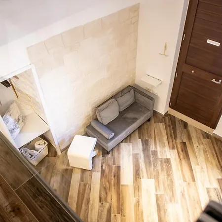 Casa Laura * مونوبولي